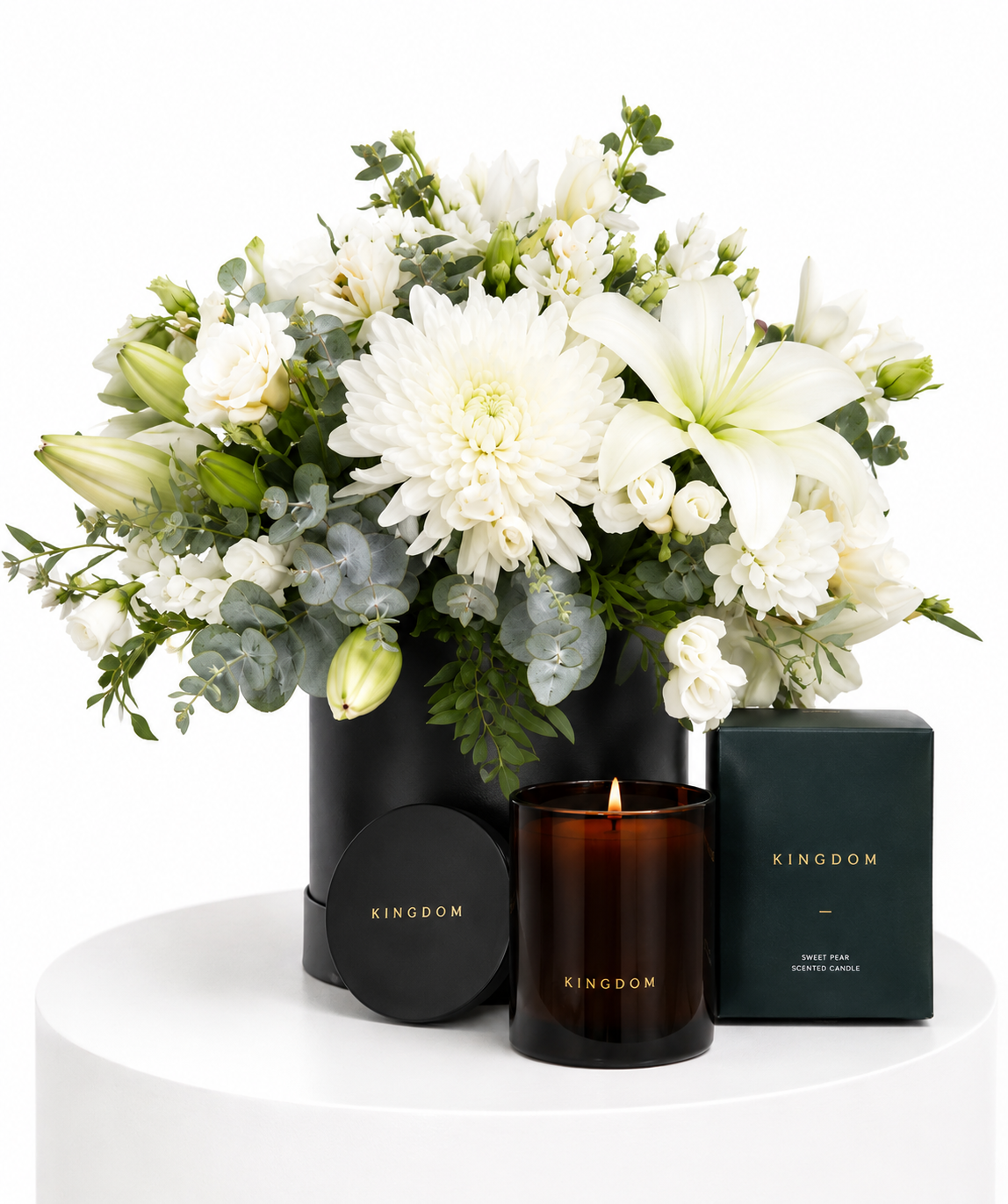 Classic Hat Box w, Kingdom candle