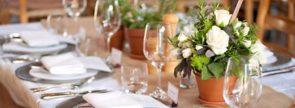 wedding flowers table setting